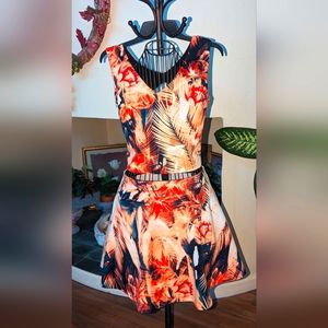 Guess skirt / crop top